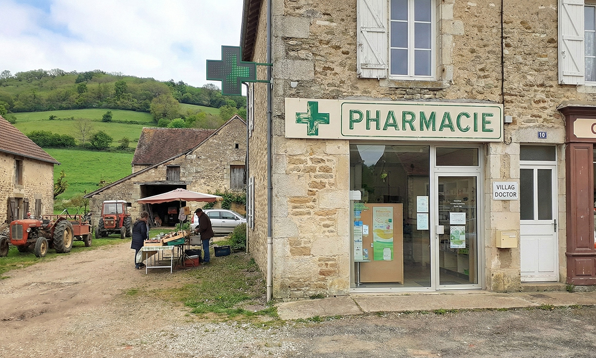 Regroupements d’officines rurales : quand l’équilibre économique bouscule le lien territorial